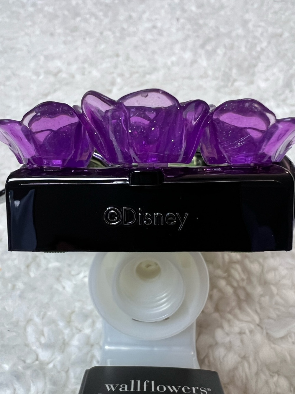 Bath & Body Works Disney "Villains" Wallflower Diffuser Light-up Night Light - Picture 10 of 12